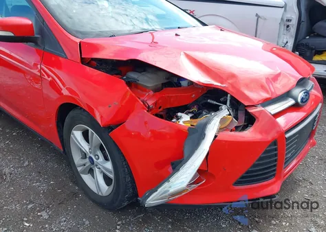 2014 Ford Focus Se z USA, uszkodzony, nr VIN 1FADP3F25EL435437